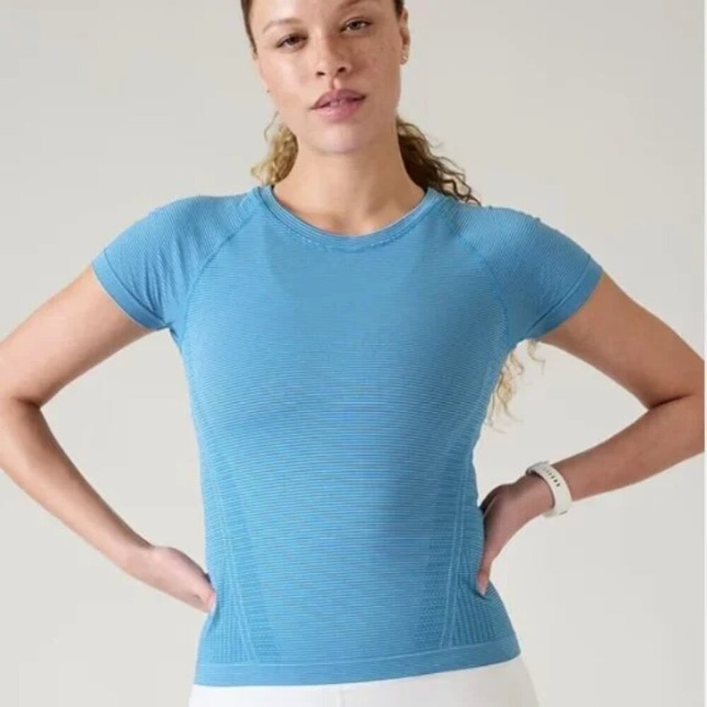 Athleta Momentum Seamless Tee